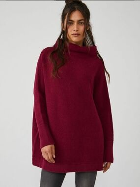 Free People Ottoman Slouchy Tunic In Pomegranate Wine Size Small